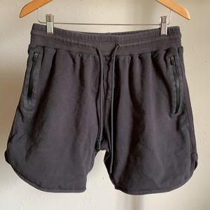 ESNTLS (DISCONTINUED) MENS SHORTS